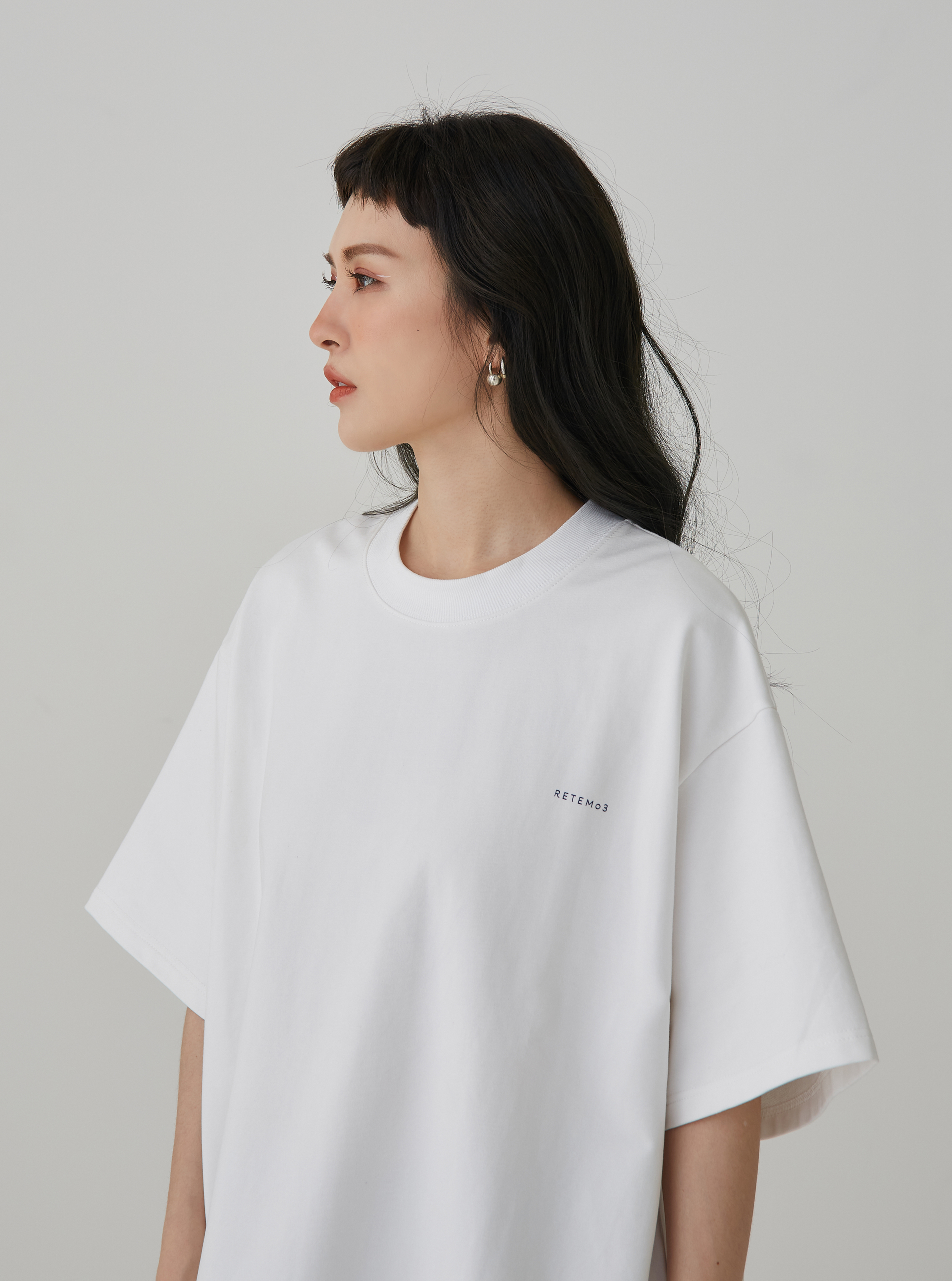 RETEM03 Club Logo Tee | Mozzarella