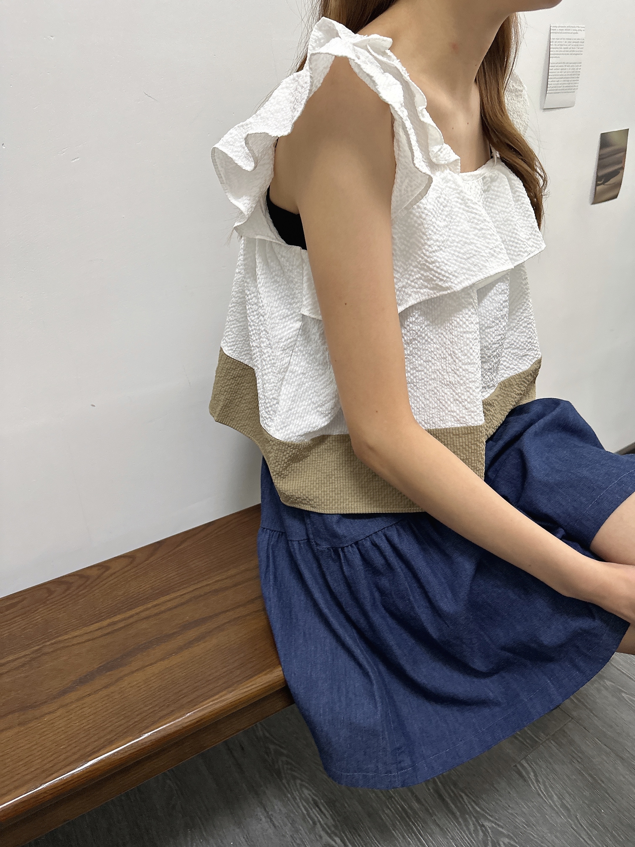 ❲現貨❳ 心水派！拼色酥感ruffle袖上衣 2色