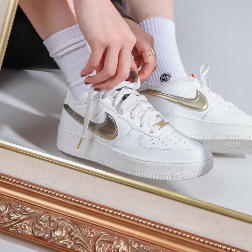 <快速出貨>Nike Air Force 1 Low GS 全白雙勾 獎盃 彩帶 休閒鞋 女鞋