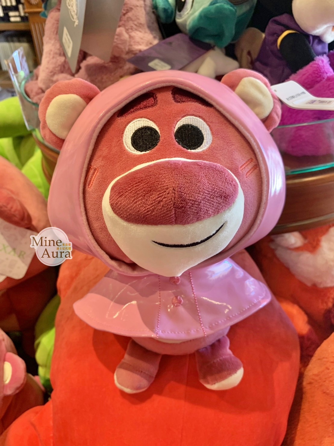 (特價現貨) 雨衣裝造型 熊抱哥 Lotso 娃娃 玩偶 玩具總動員 Toy Story -香港迪士尼樂園