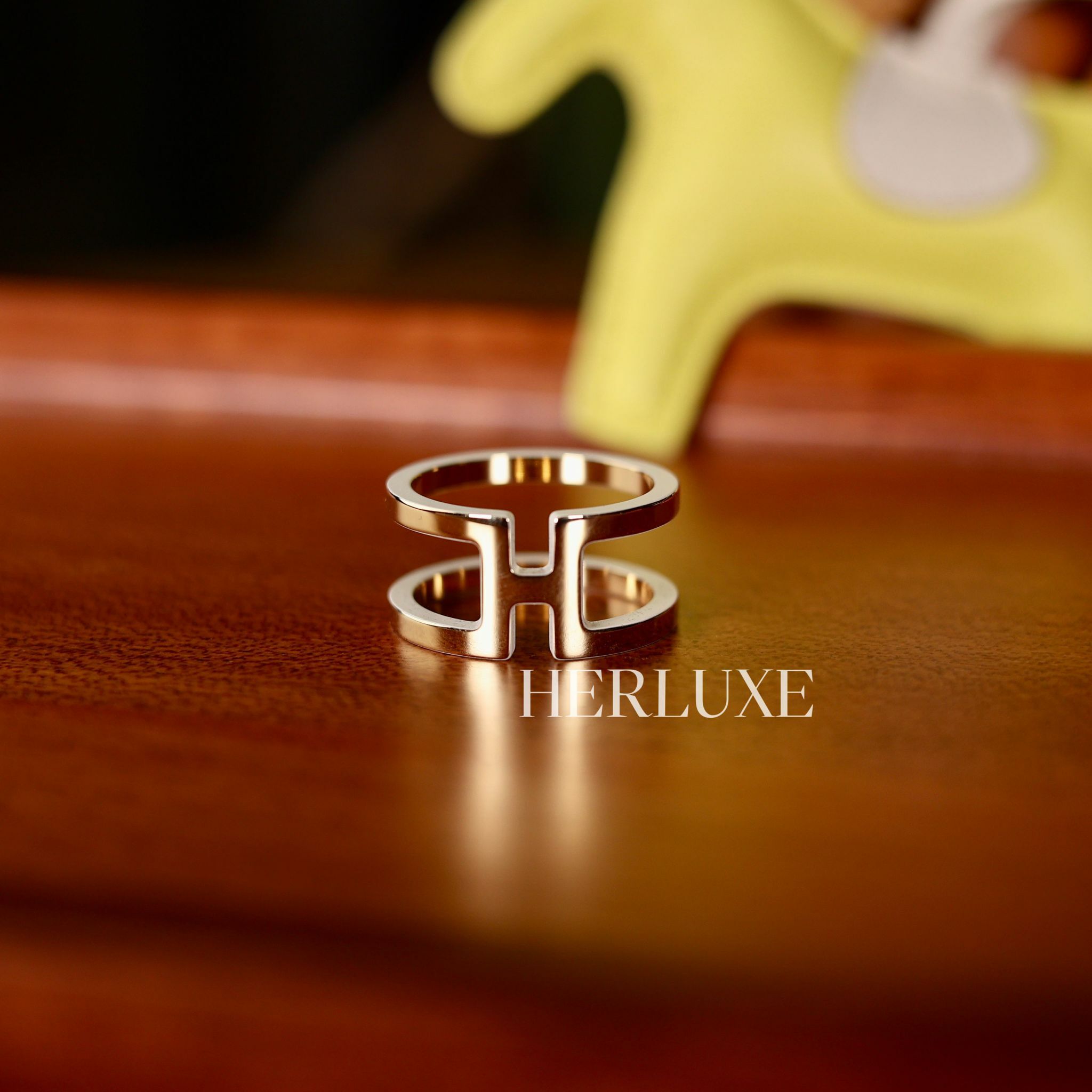 Ivory white special edition scarf ring