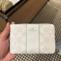 [S] COACH 58035 SIG PVC LTH CRN ZIP,IM/CHALK/GLACIERWHITE, 193971901756 (SCO288)