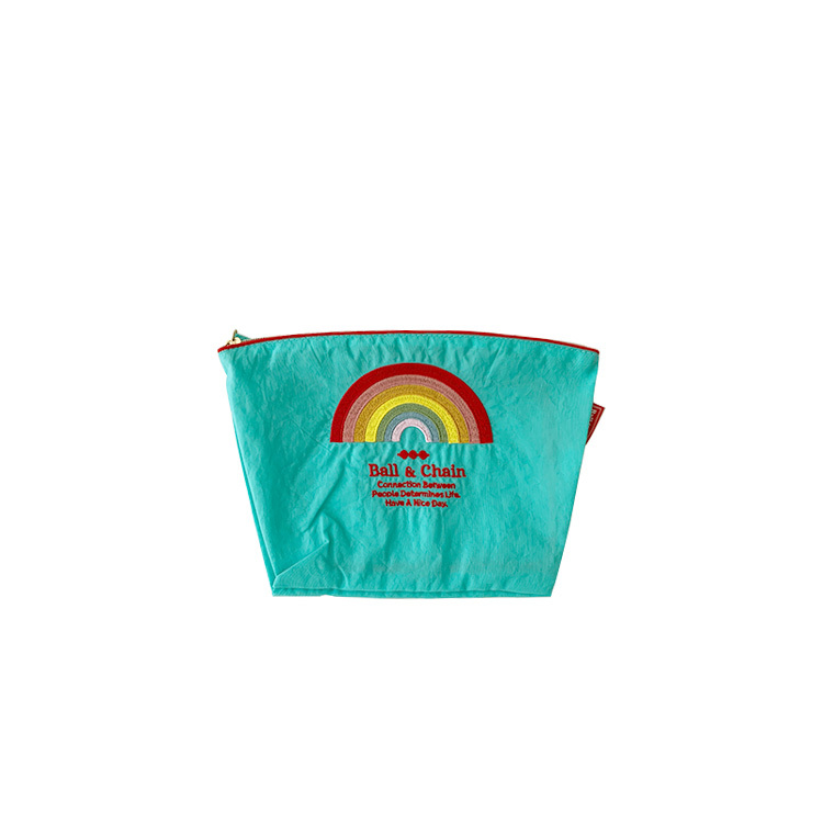 Ball & Chain｜藍色 彩虹刺繡化妝包