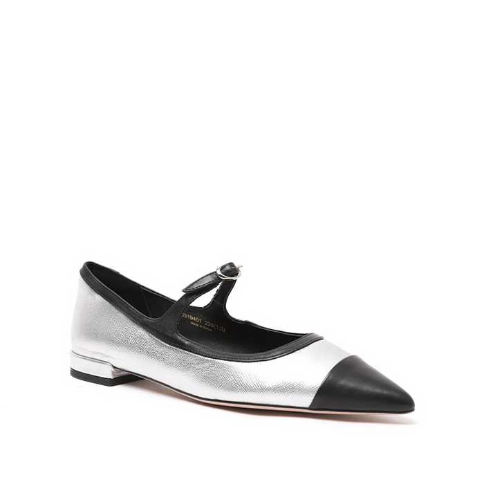 Two-tone Flats