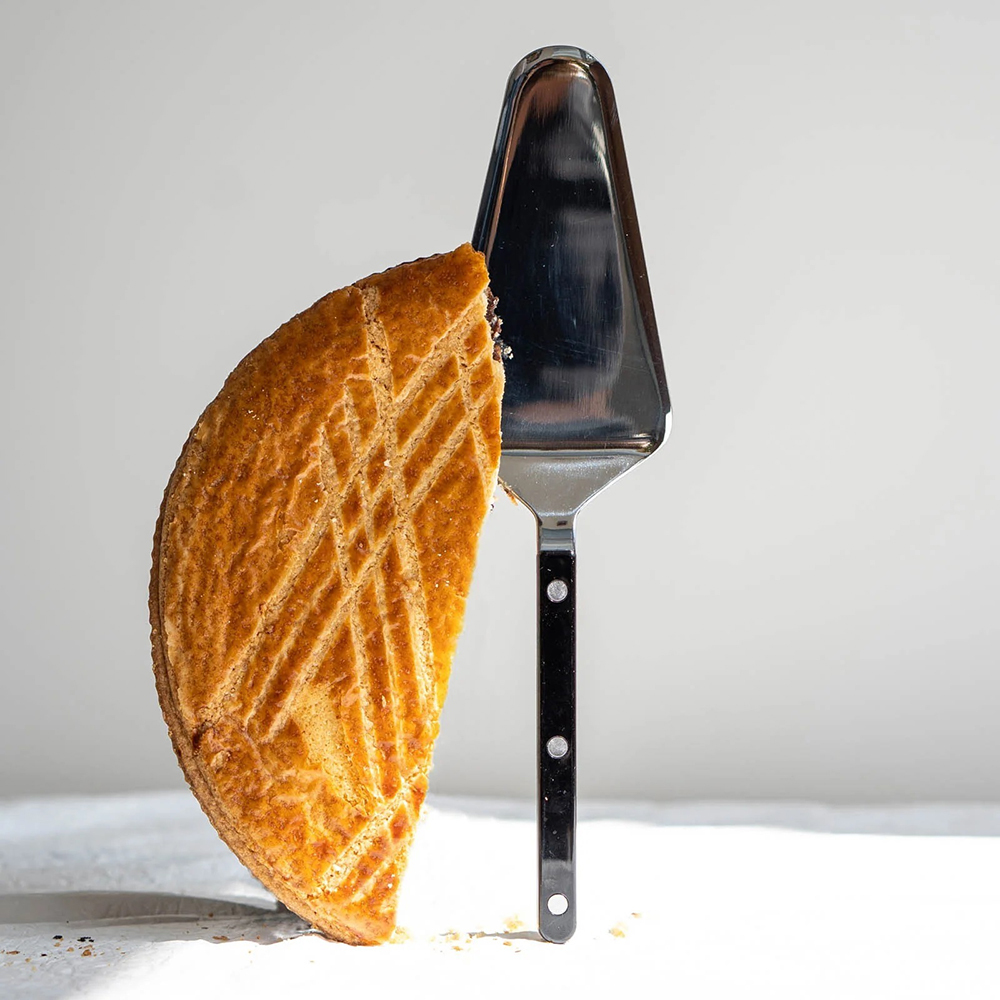 SABRE | Bistrot 復古酒館鈕扣系列 | 塔派鏟 | 亮面 | 黑