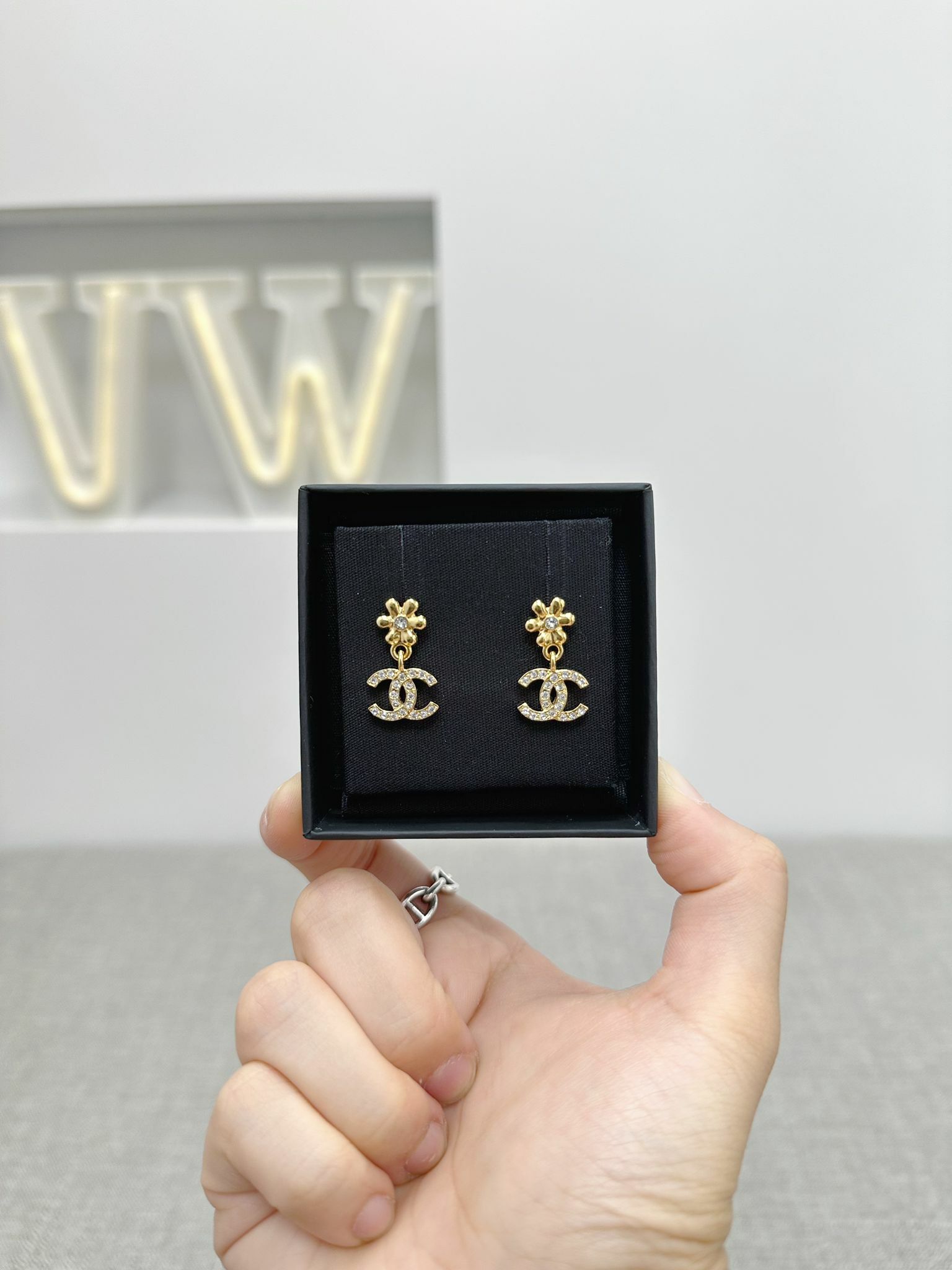 Chanel Earrings (ABB350)