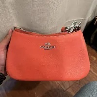 [S] COACH CJ590 LEATHER SIGNATURE MIX TERI SB,SV/KHAKI/TANGERINE, 195031938832 (SCO328)