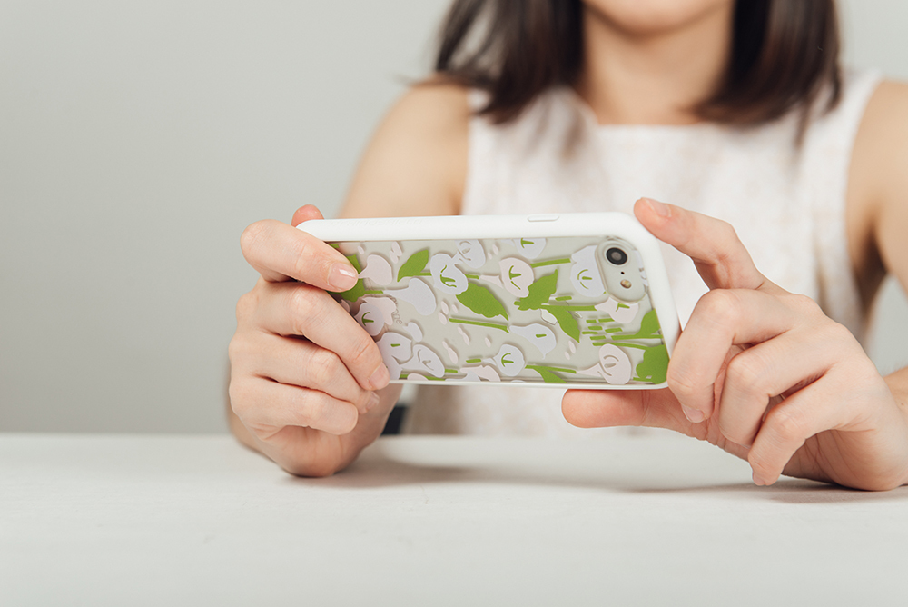 印花樂犀牛盾手機殼背板