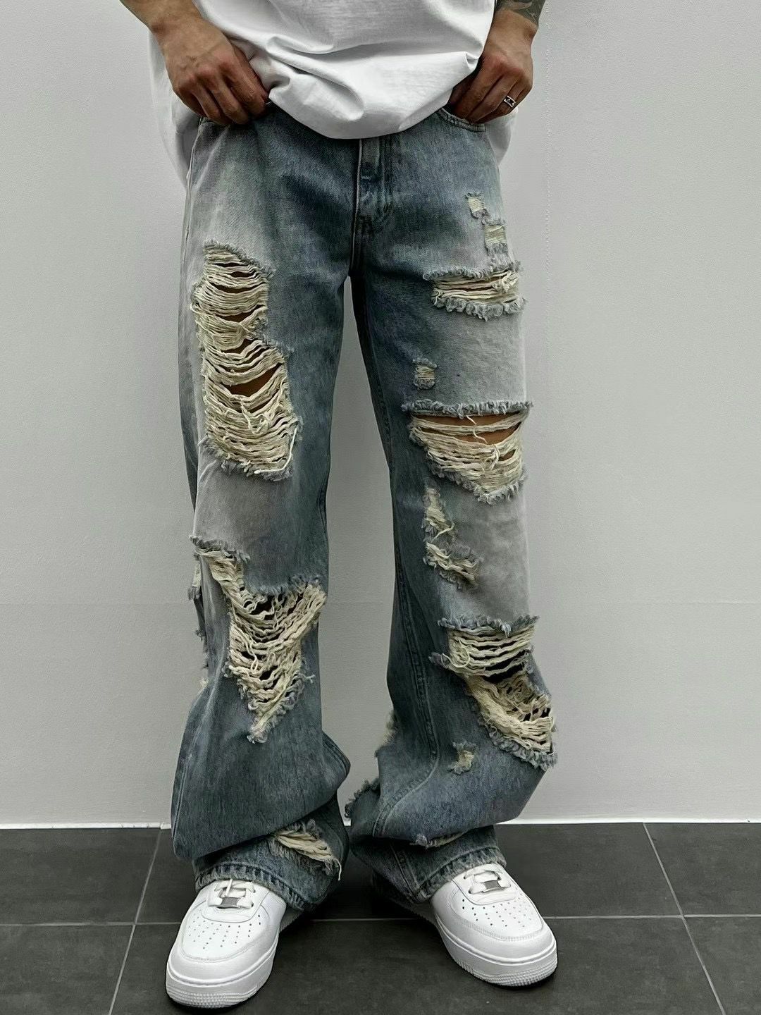 洗水破洞鬆身牛仔褲 LIL-008J