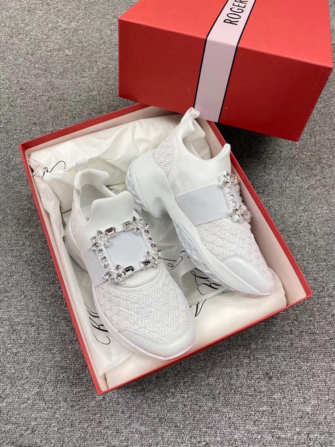 RV 方扣白色波鞋 -M