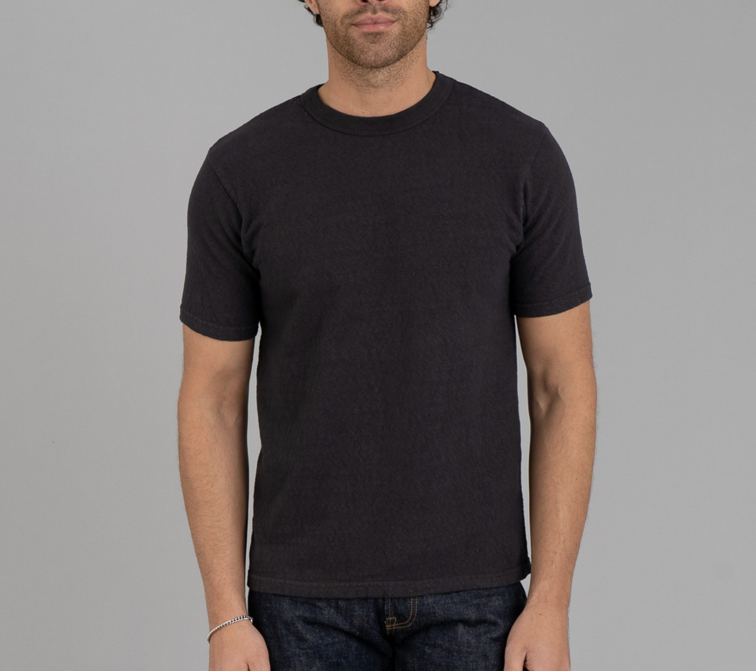 UES No. 8 SLUB NEP SHORT SLEEVE T / Black