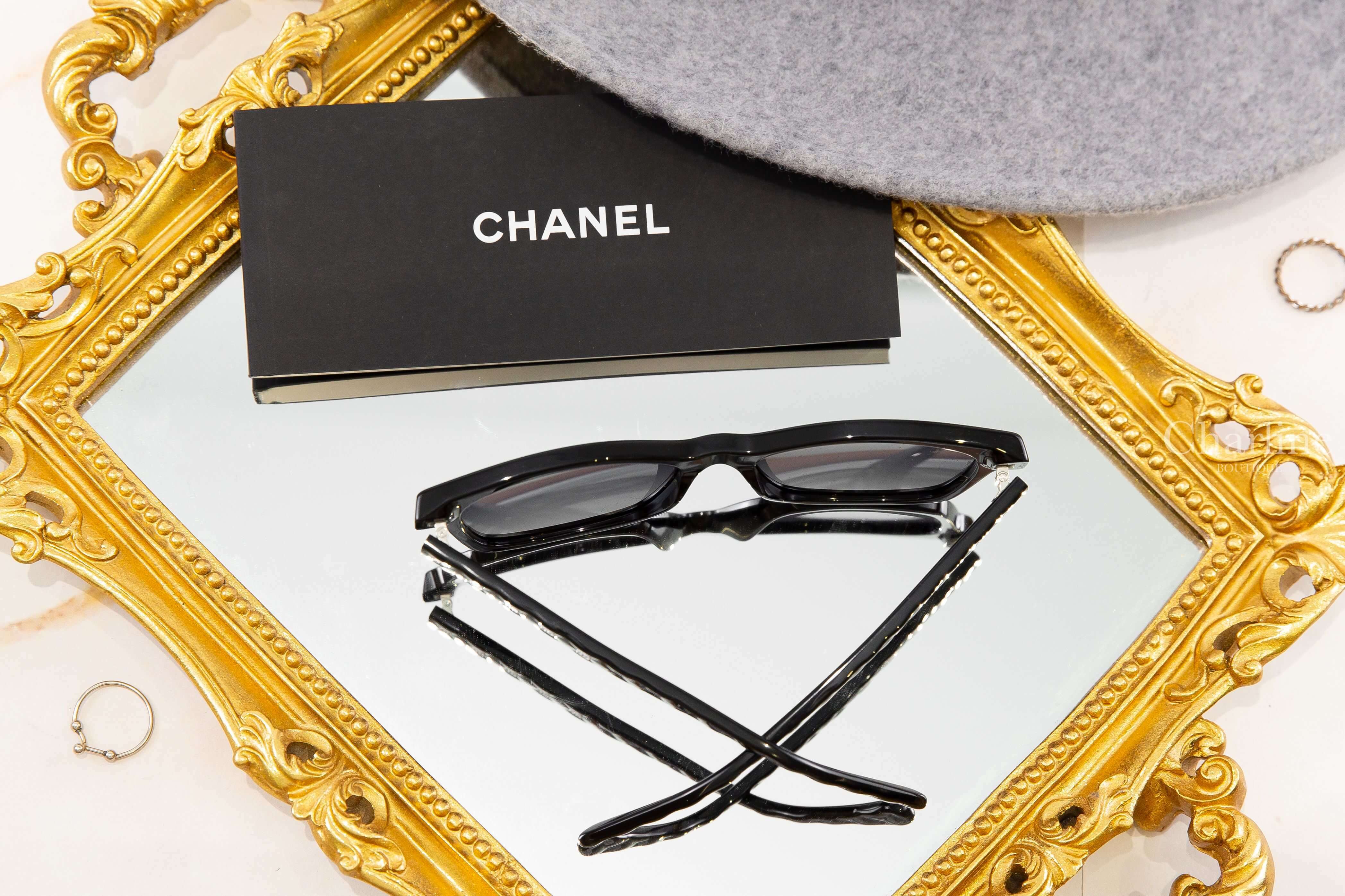 Chanel Square Sunglasses 黑色方框漸變鏡片側邊菱格紋白色CC太陽眼鏡-Charline Boutique 精品代購