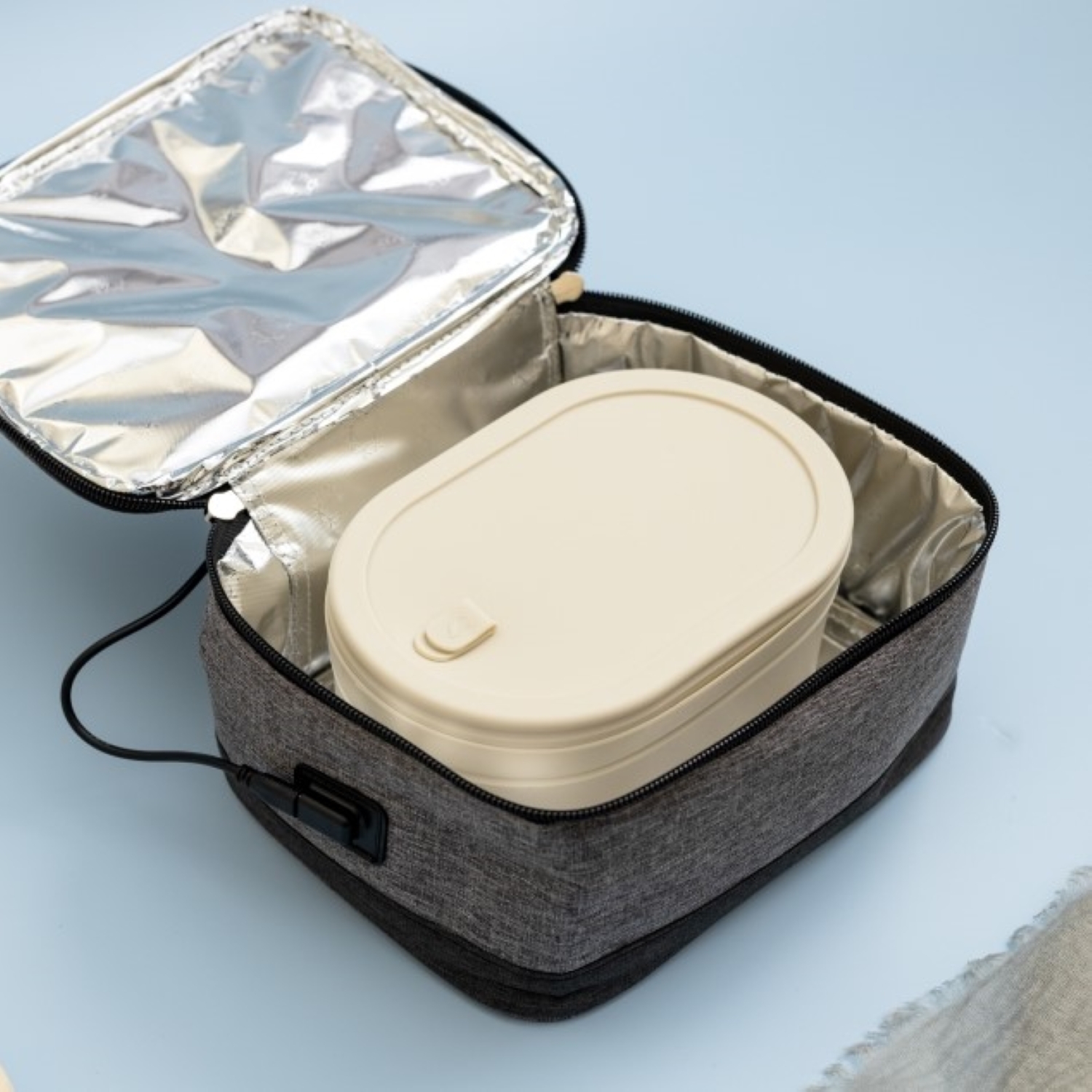 行動保溫包 (不含行動電源)