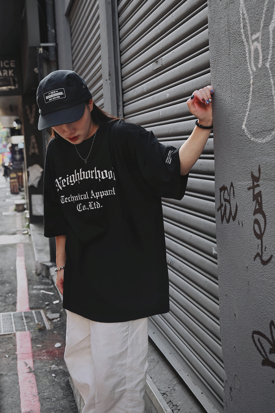 <快速出貨> NEIGHBORHOOD 特殊文字 短袖 黑色白字