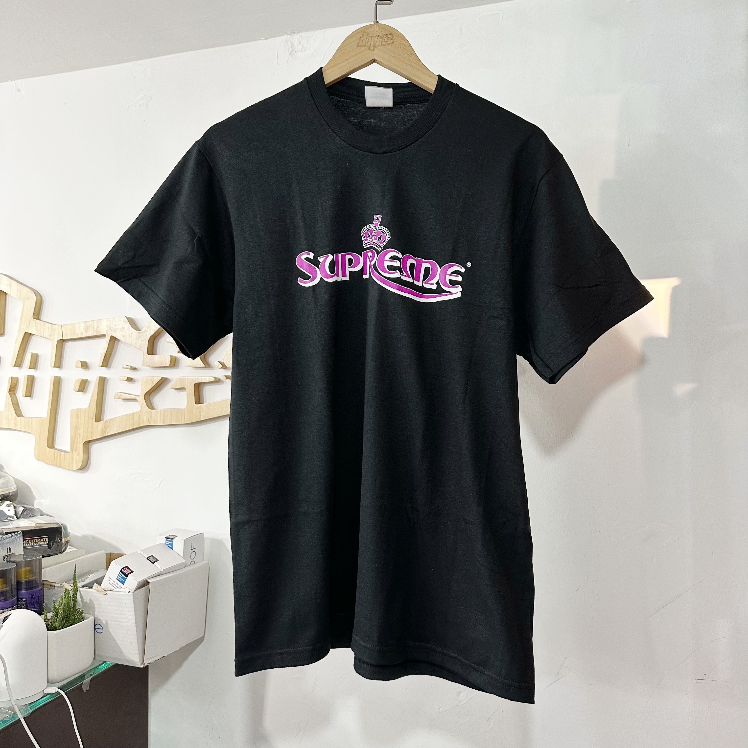 Supreme SS23 Crown Tee Black