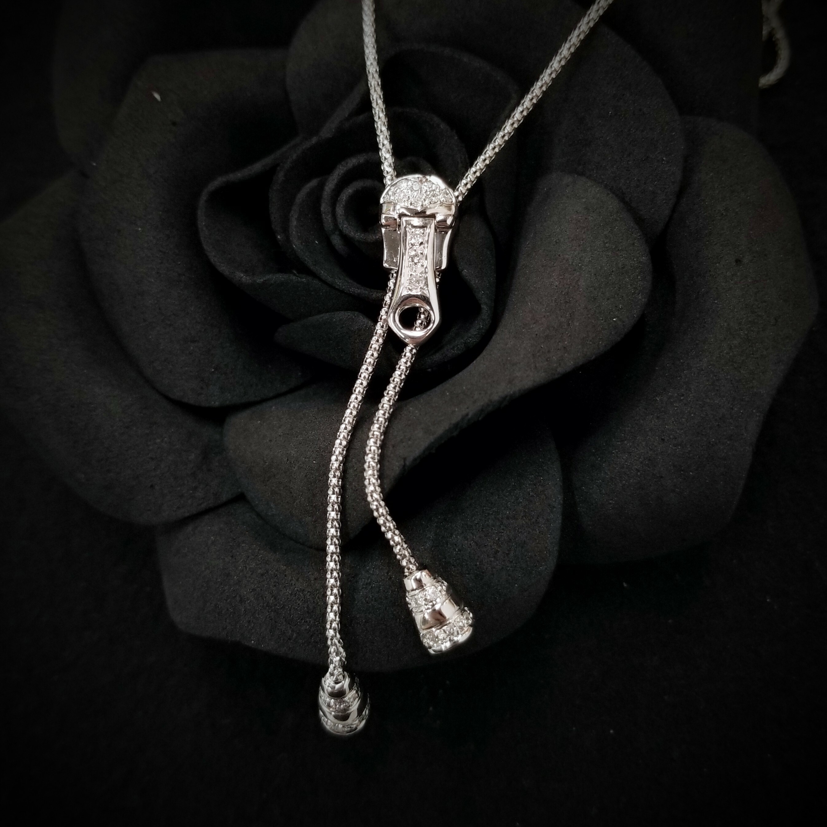 18K White Gold 0.22ct Diamond Necklace