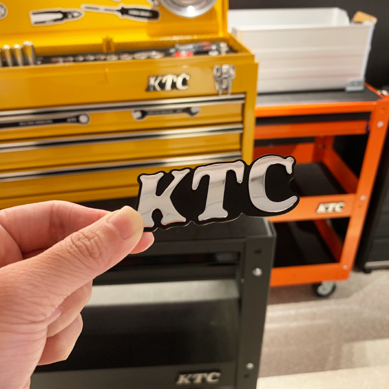 KTC Logo裝飾徽章 (附背膠)