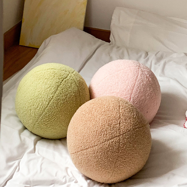 毛絨玩樂球型抱枕(售完不補)