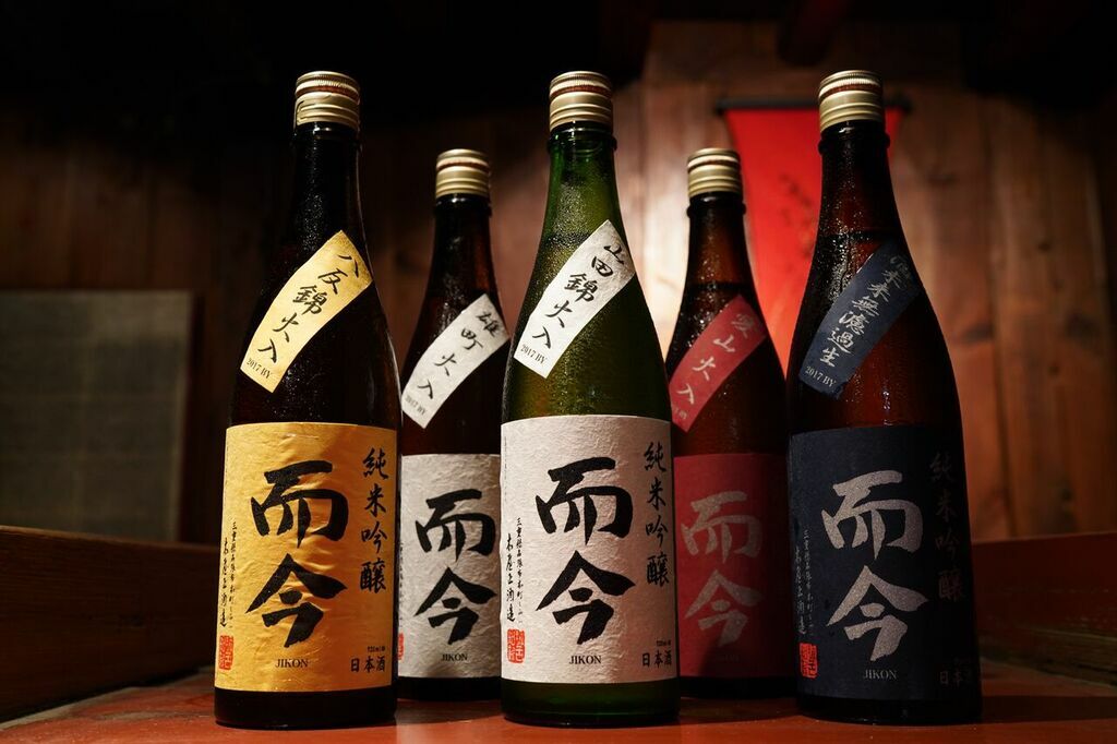 而今白鶴錦純米大吟釀720ml｜Wine Couple 醇酒伴侶