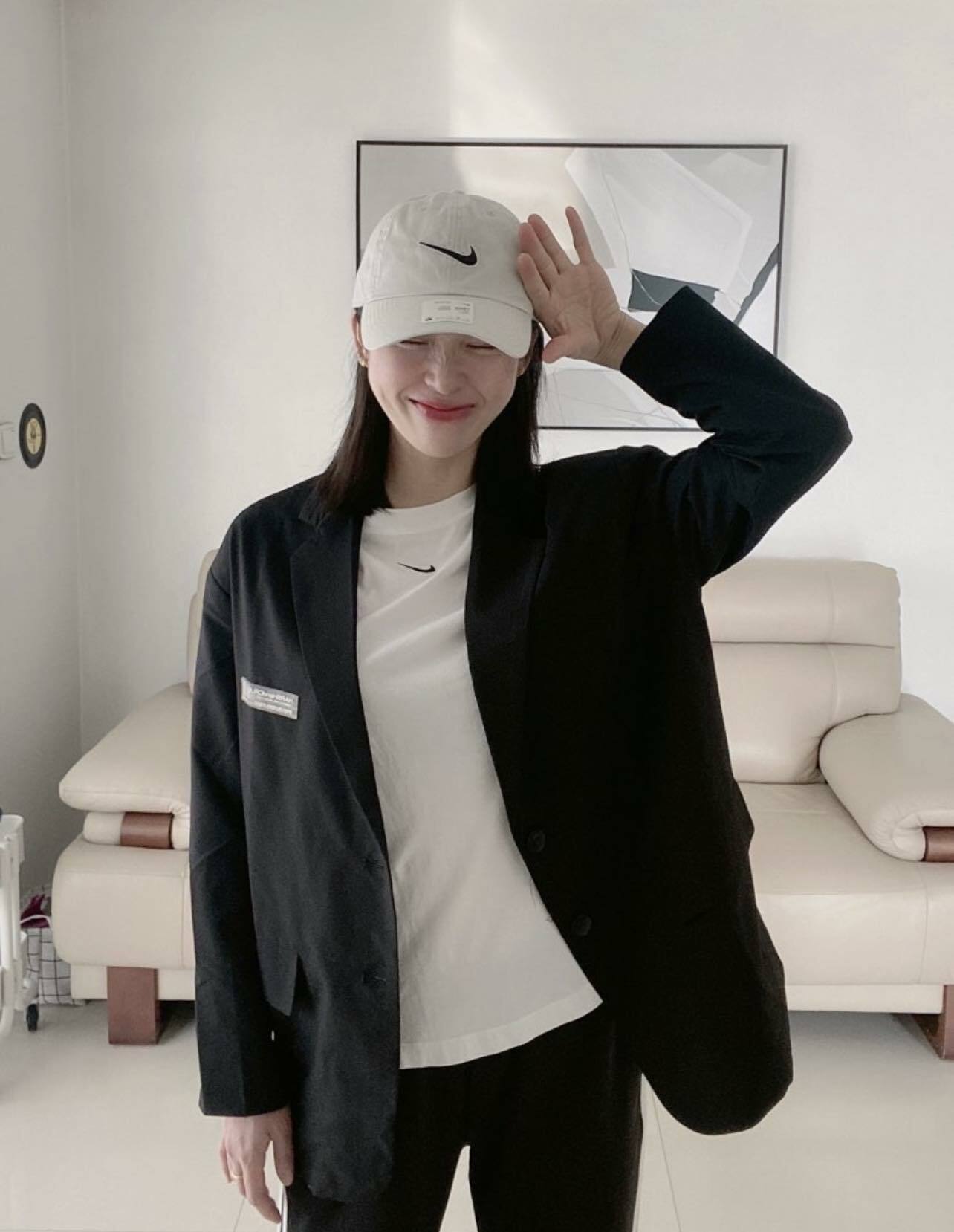 Nike 勾勾老帽 米白奶茶 現貨  ( FB5369-072 )