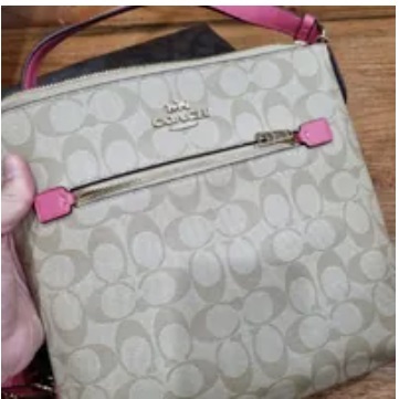 [S] COACH SIG ROWAN FILE BAG, IM/LIGHT KHAKI/CONFETTI PINK, 195031246852 (SCO432)