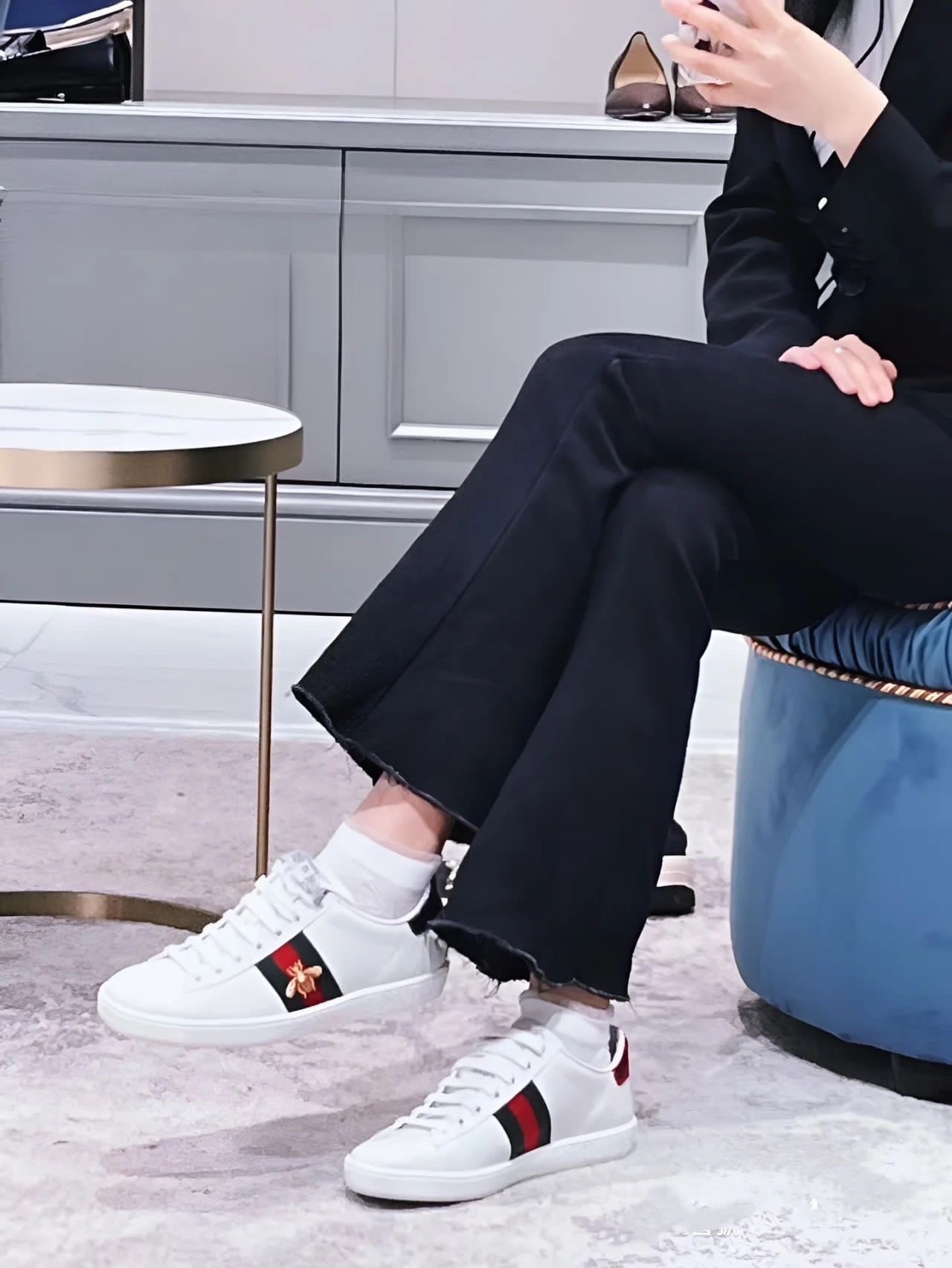 GUCCI Ace女款蜜蜂刺繡運動鞋43194202JP09064_T