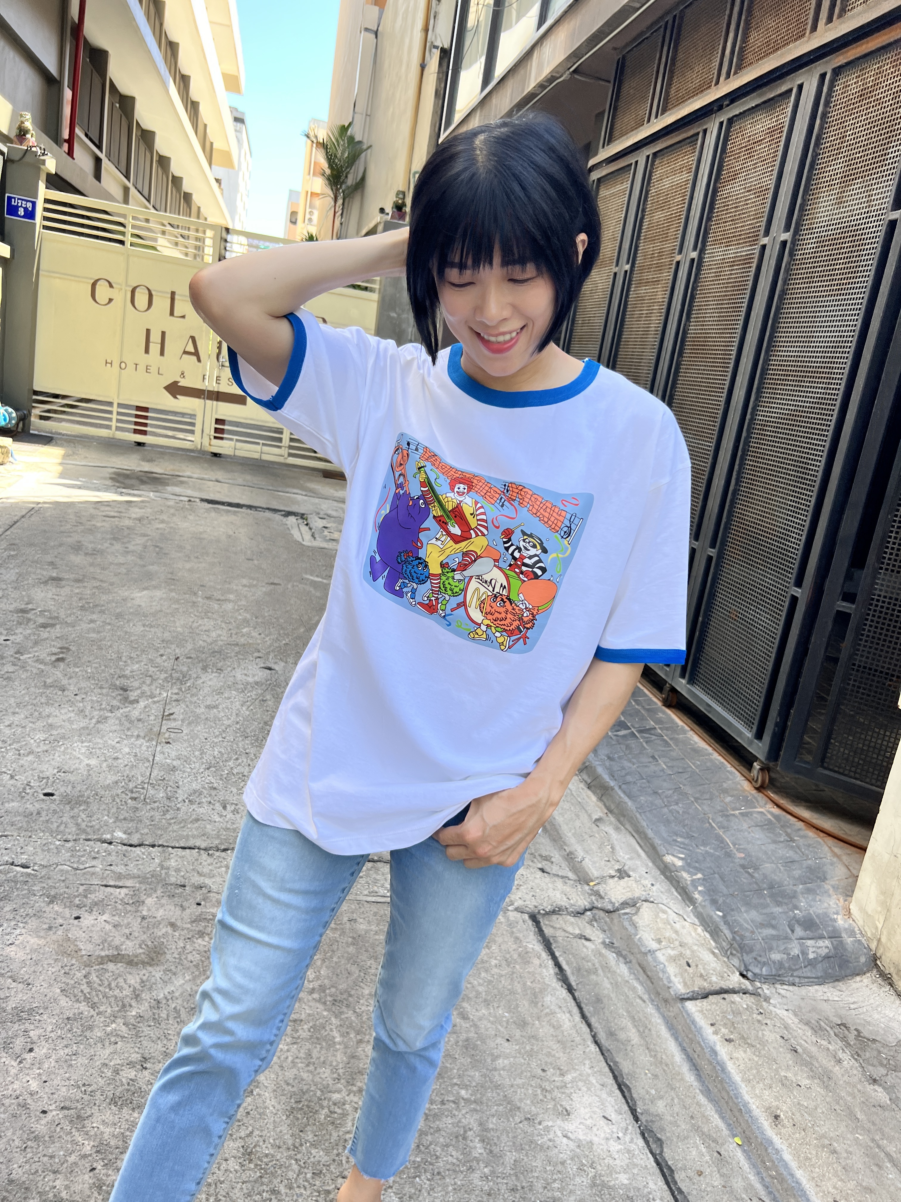 泰國水藍配色領麥當勞家族T