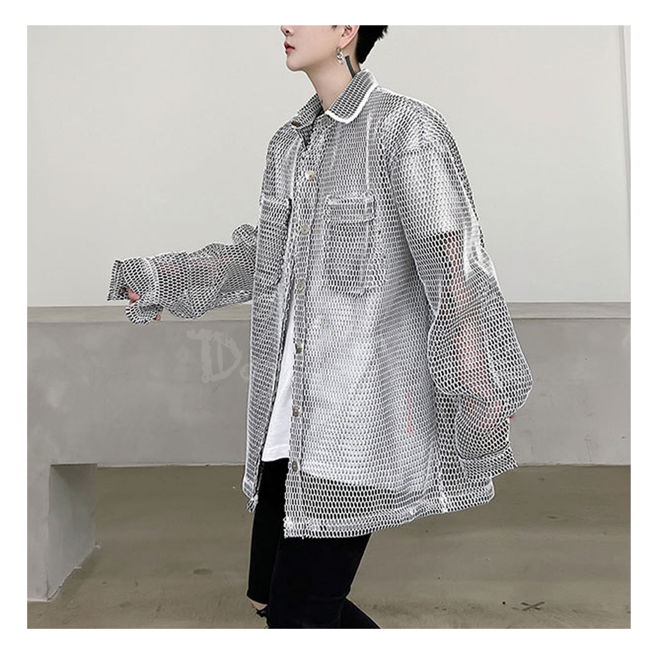 麟-鏤空寬鬆洞洞長版襯衫(2色）