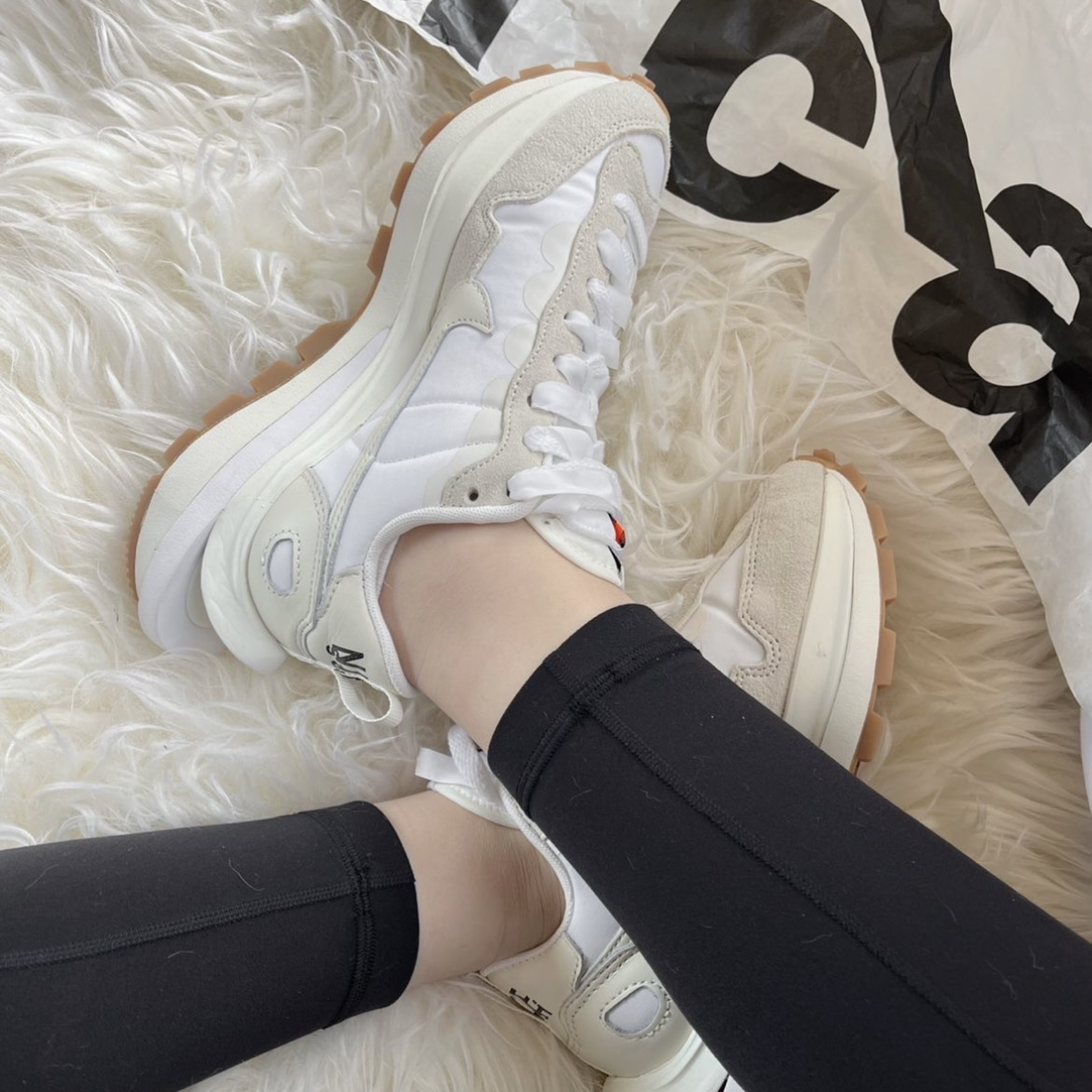 Nike Vaporwaffle x Sacai White Gun 奶油白 白生膠