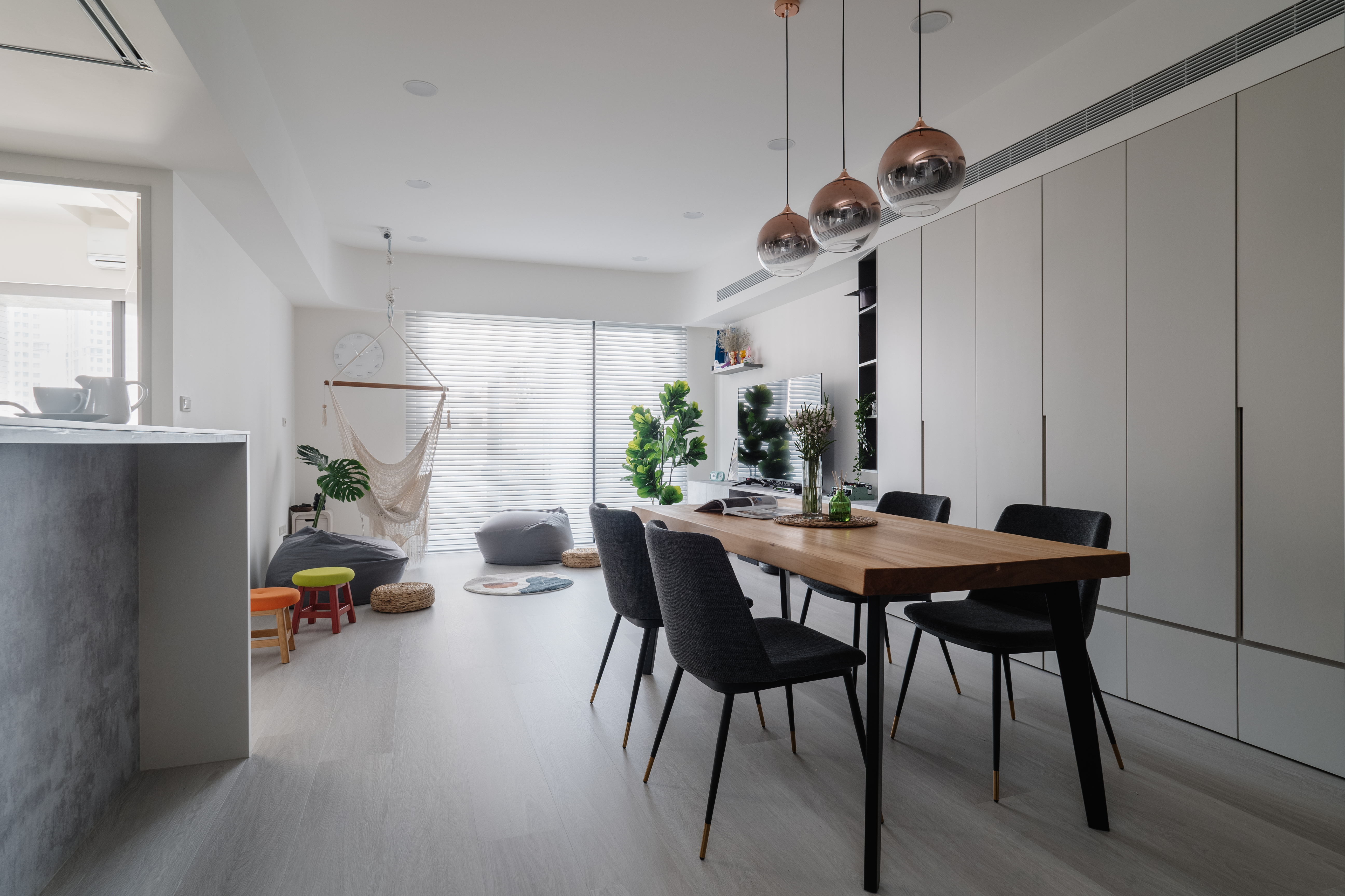 一枚板, 一枚木, 餐桌, 實木餐桌, 原木餐桌, 一枚板餐桌, 一枚木餐桌, 非洲柚木餐桌, 北美檜木餐桌, 索羅門檜木餐桌, 寮國香杉餐桌