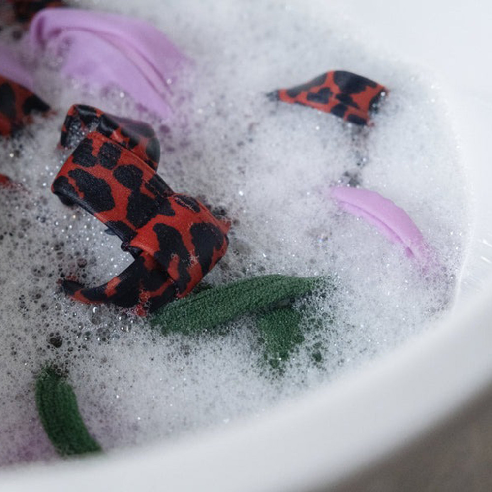 藍風鈴泳衣&內衣專用清潔液 360ml