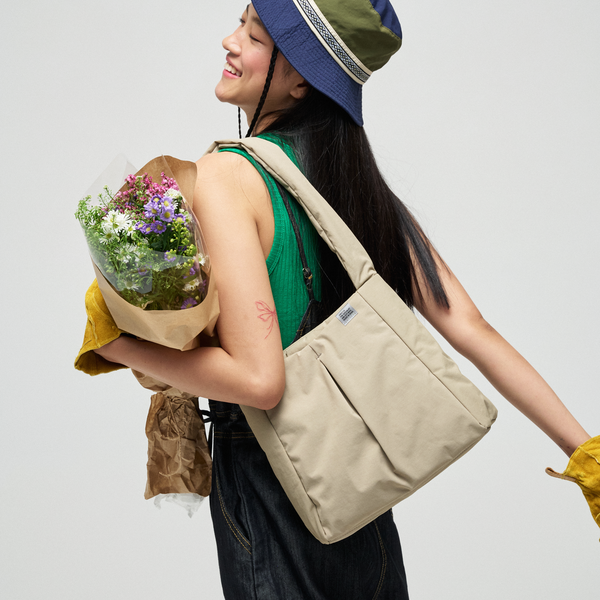 SWEETCH SHOULDER 001 S