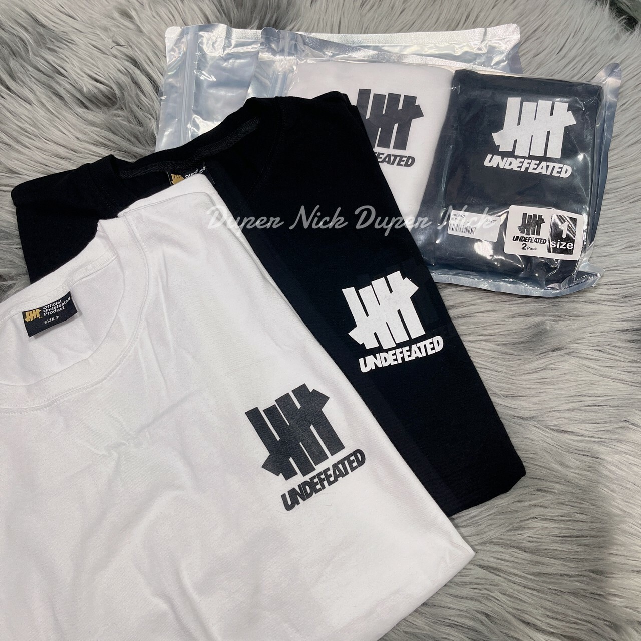 UNDEFEATED 經典LOGO 短袖