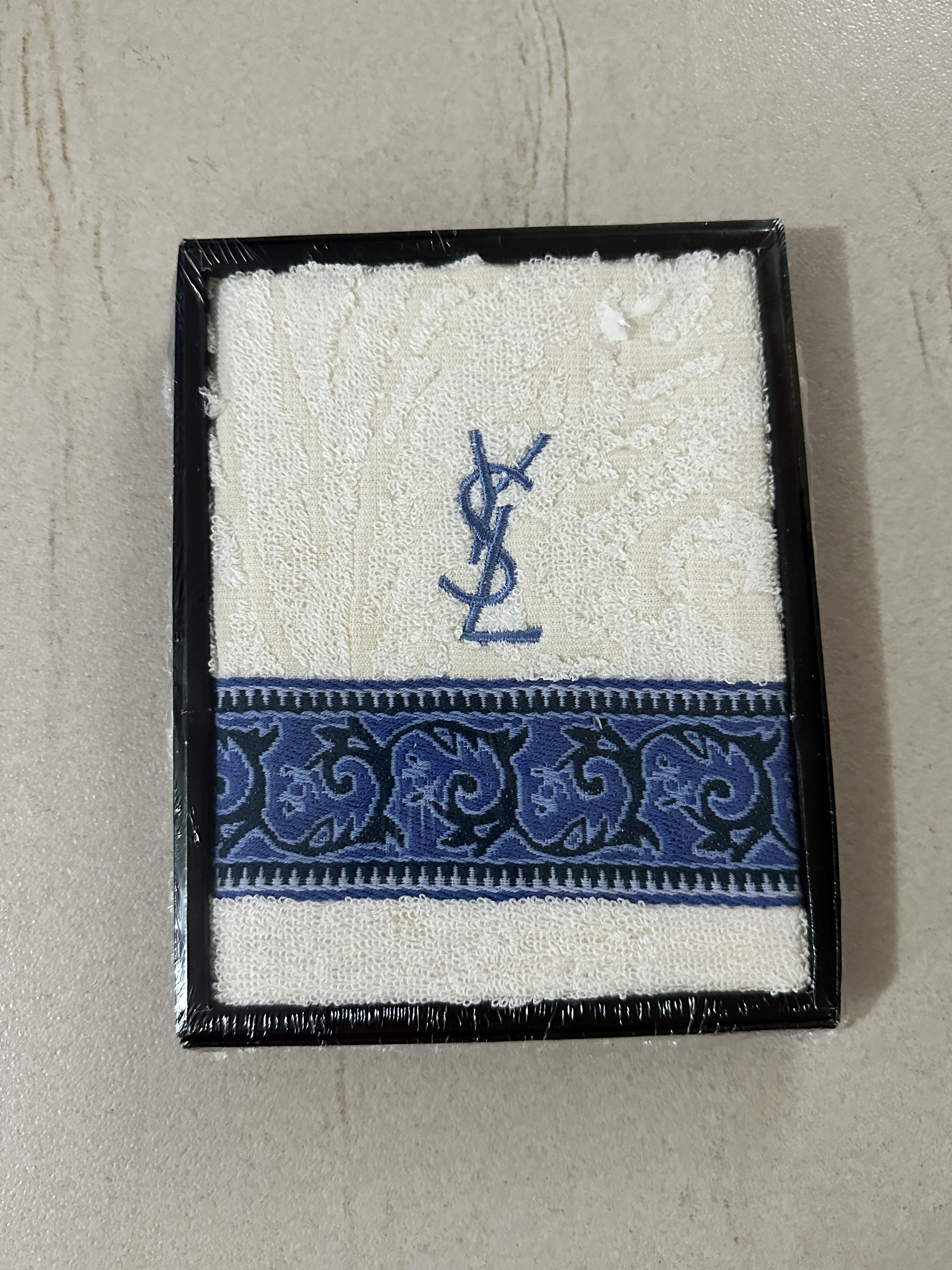 Ysl towel online set