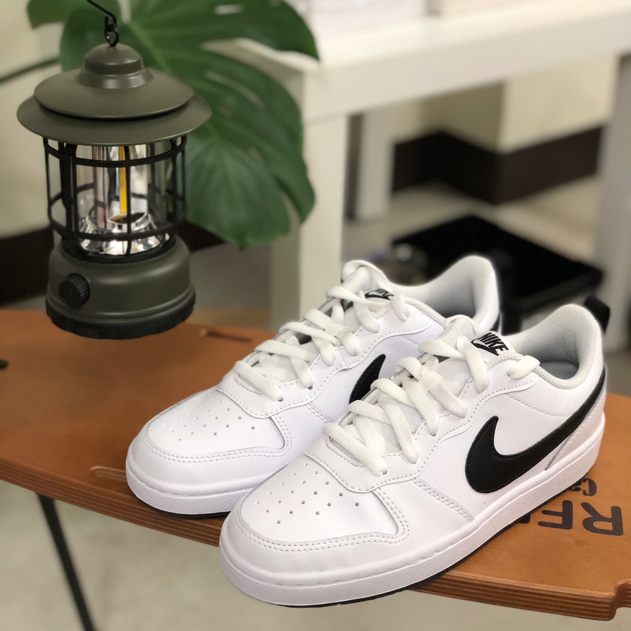 Nike Court Borough Low 2 (GS) 大童款 小Dunk 白底黑勾 BQ5448-104