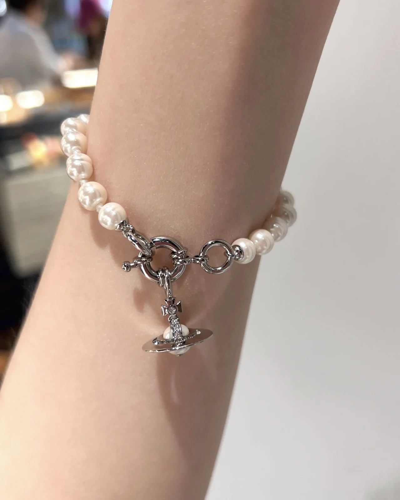 Vivienne westwood clearance bracelet pearl