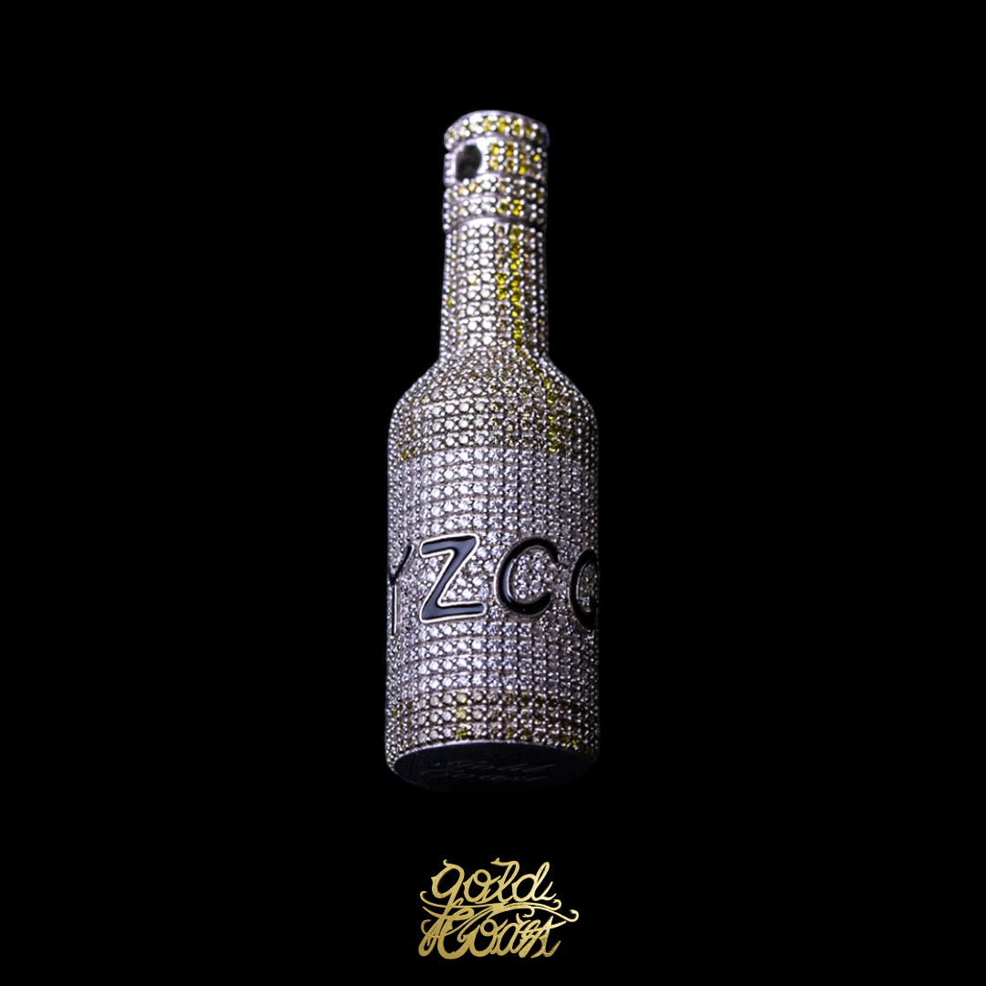 珠寶訂製滿鑲酒瓶墜飾