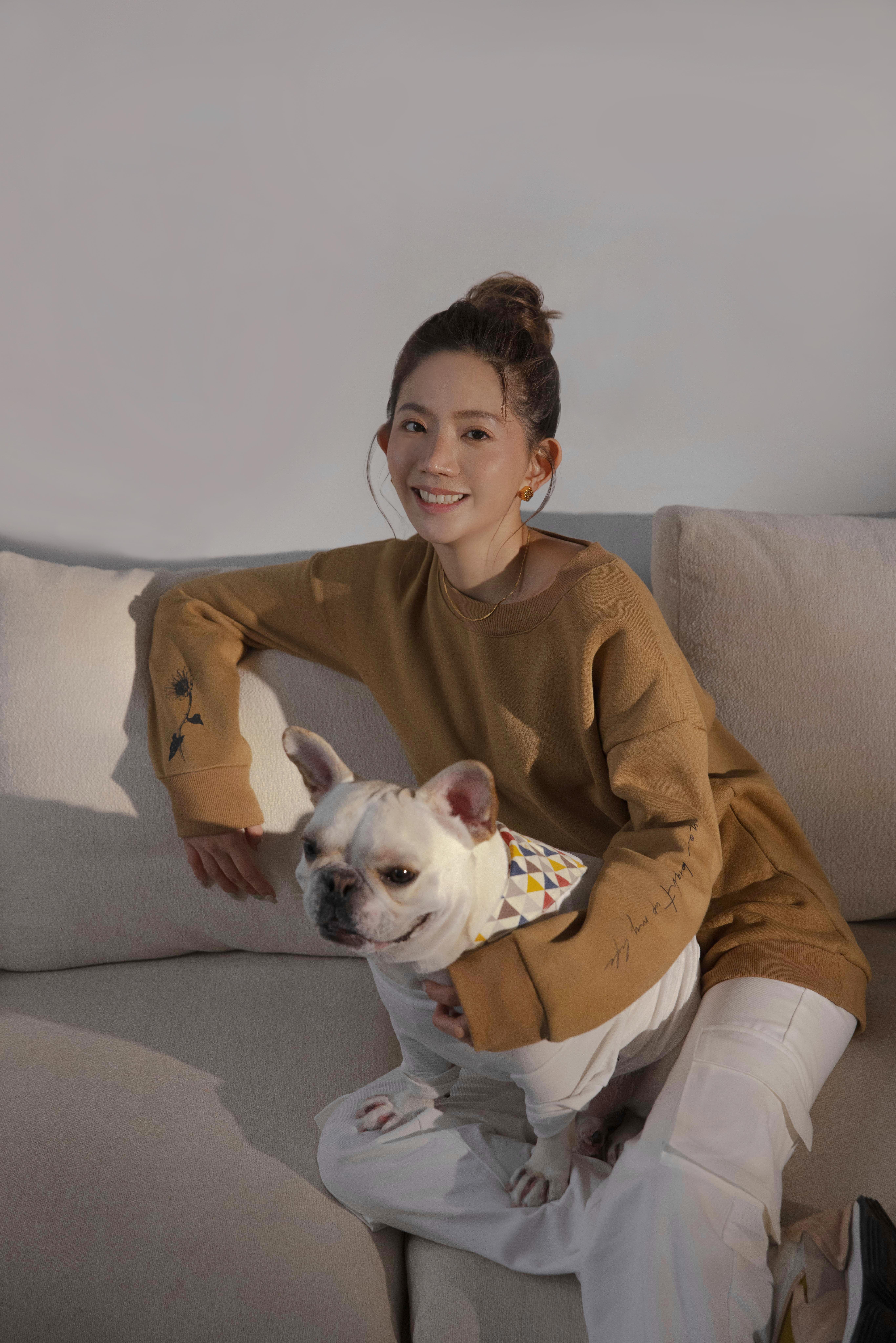 袖子印圖大學T(大人)(現貨)