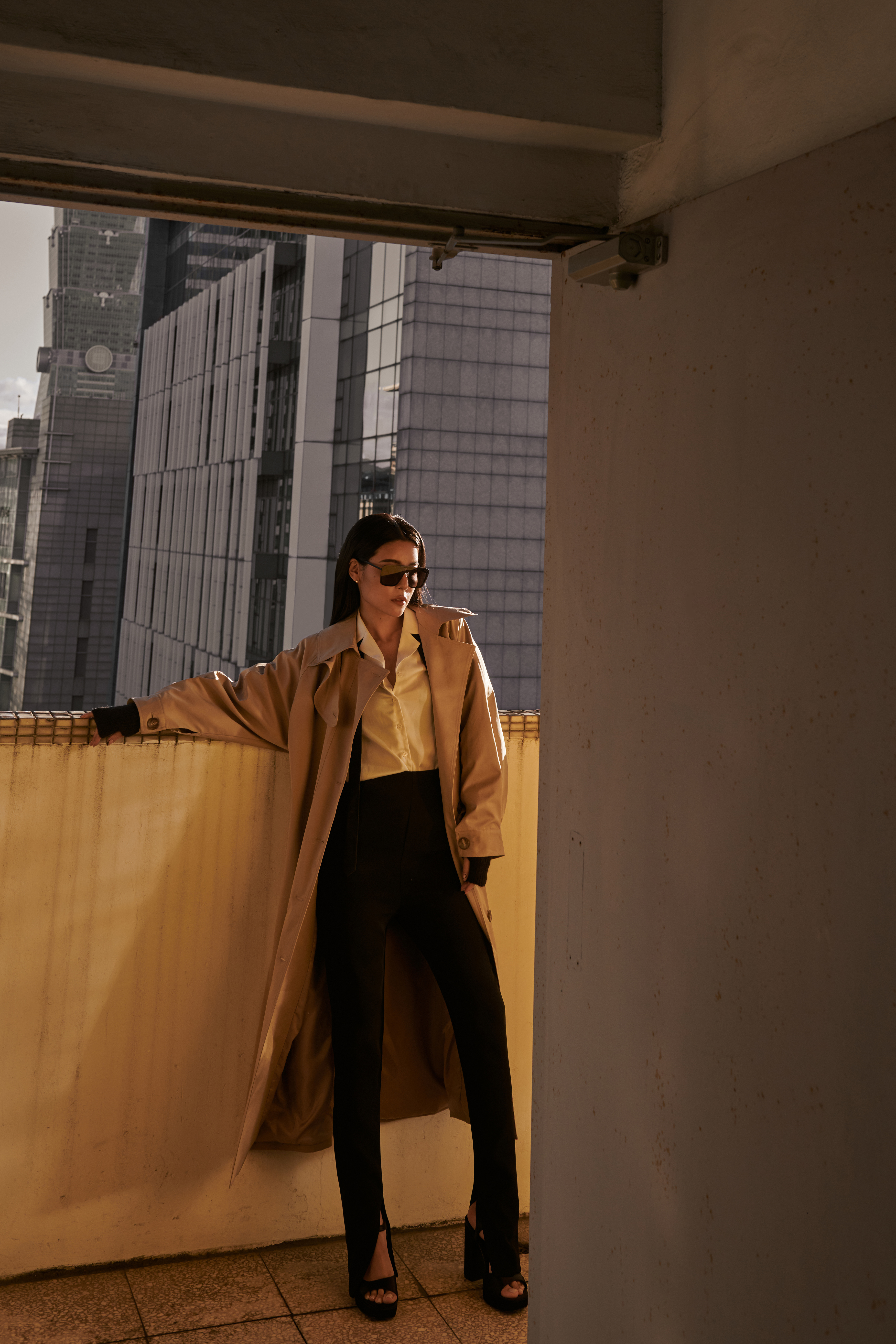 內側開岔褲(現貨)