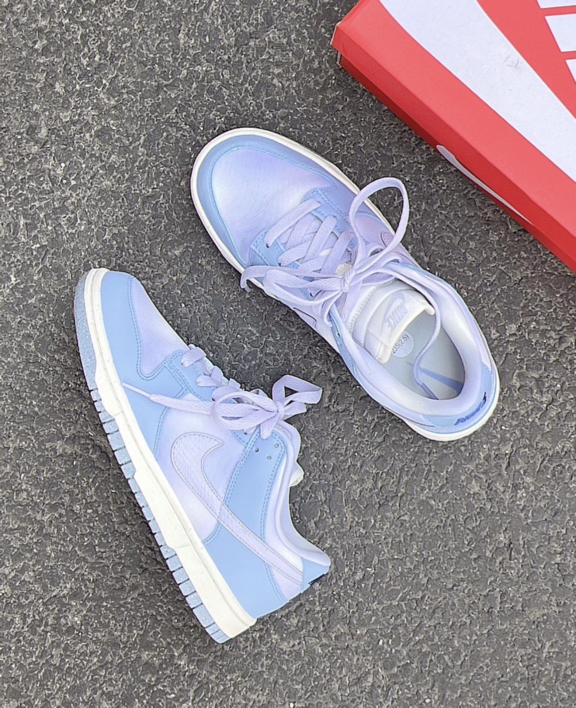 NIKE DUNK LOW 冰沁雪藍
