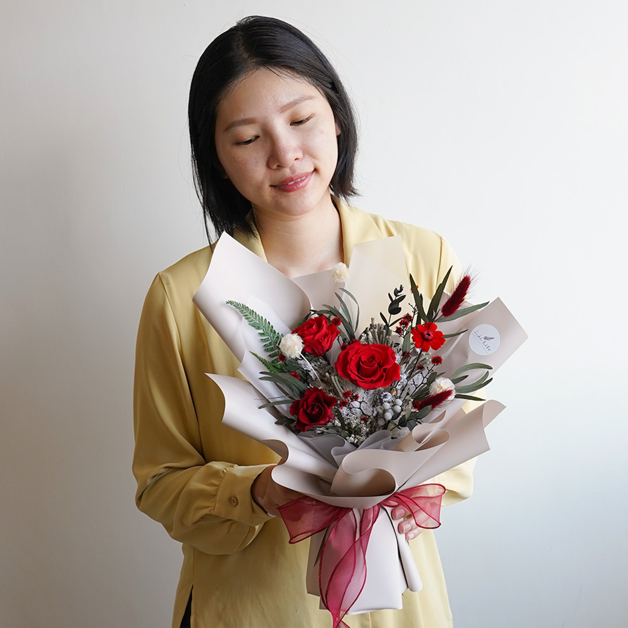 森林感紅玫瑰花束,紅玫瑰花束推薦,情人節紅玫瑰花束哪裡買,紅玫瑰永生花