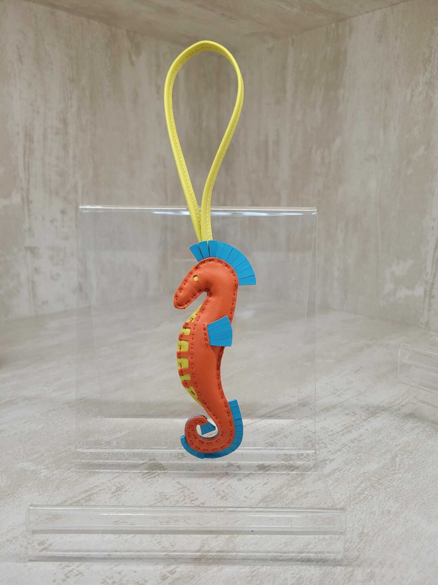 Hermes 海馬橙/檸檬黃 (orange poppy/bleu azteoue/lime)