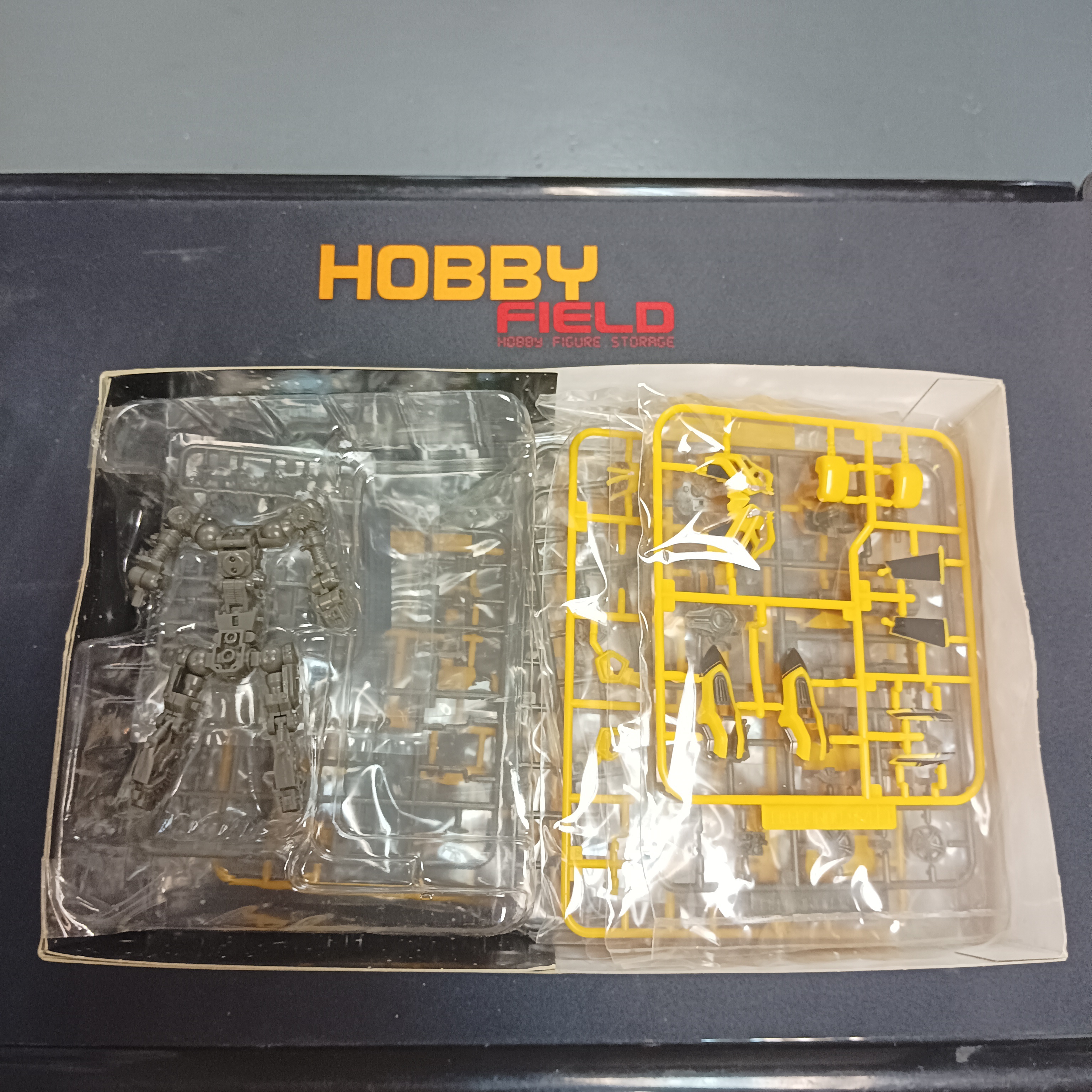 寄賣-其它 變型金剛模型 Bumblebee DMK 02 Takara Tomy DMK2 Transformers