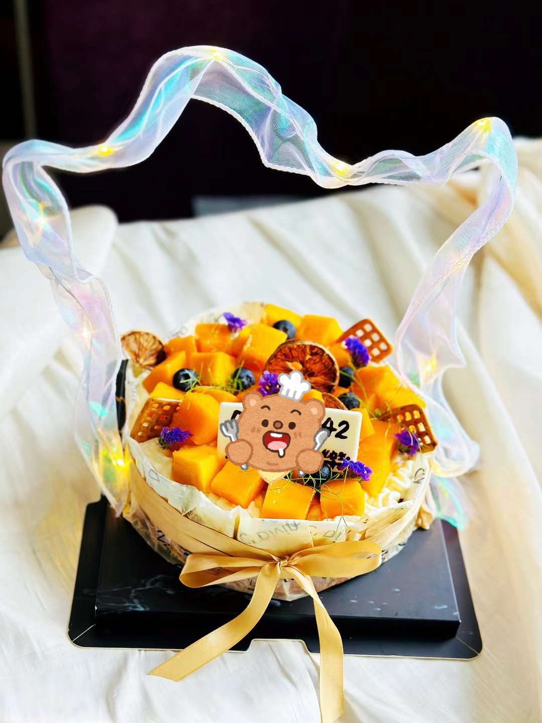 鮮芒果巴斯克芝士蛋糕