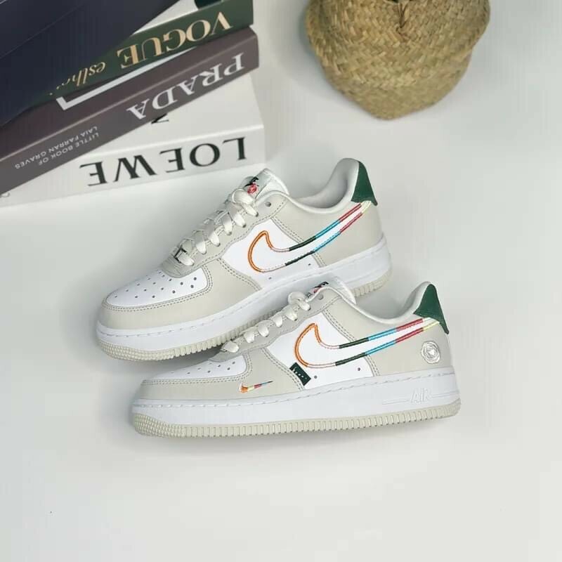 Nike Air Force 1'07 SE 玫瑰 花卉 刺繡 彩勾 白灰 女鞋