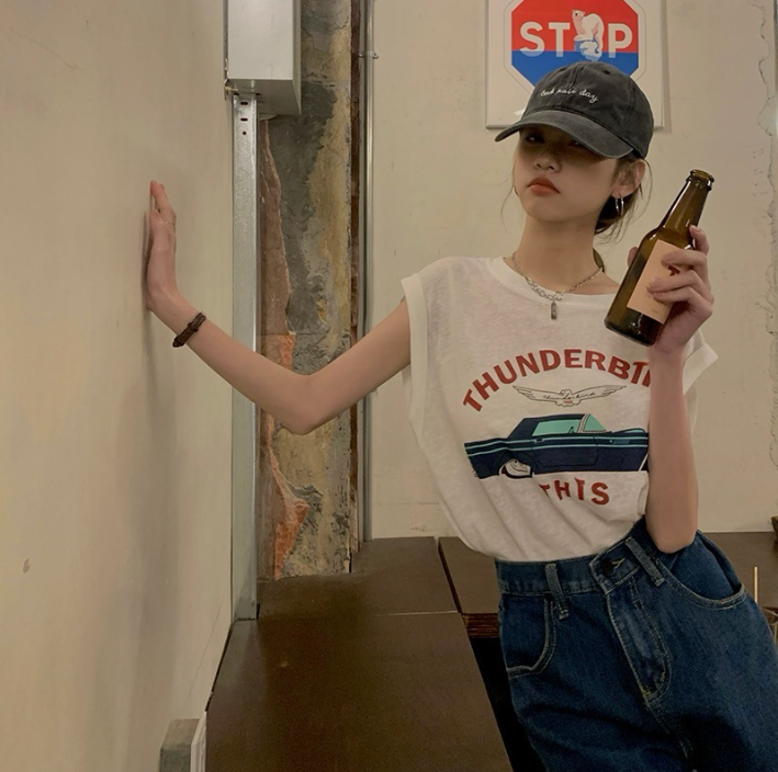 LYS-無袖 OVER SIZE 造型圖T