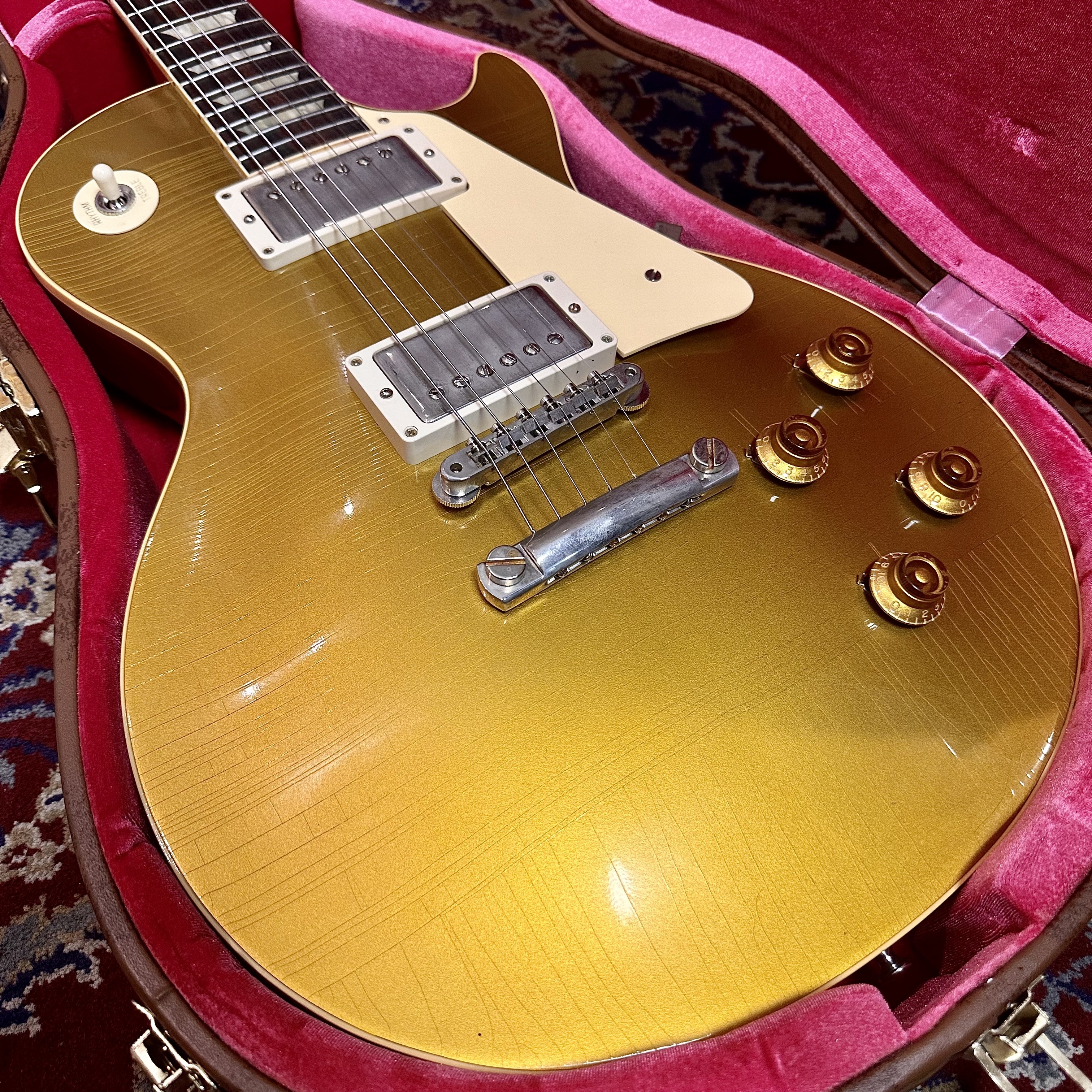 Gibson 【USED】GIBSON Custom Shop MURPHY LAB 1957 Les Paul Standard Ultra Light Aged Gold Top 第 2 張圖片｜三峽吉他 / Bass