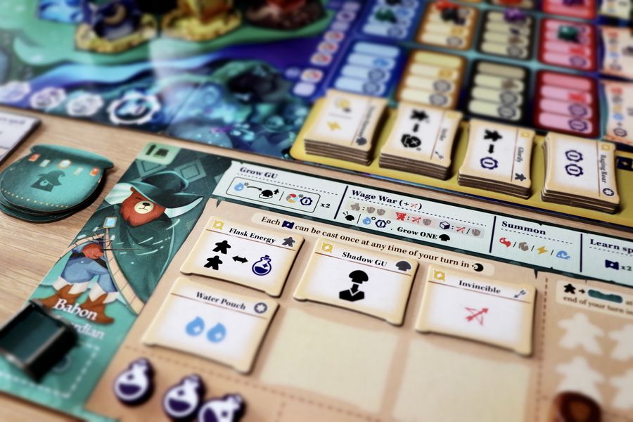 Mushroom Sorcerer 蘑菇法師| 區域控制遊戲| Kickstarter創意產品| 派對遊戲| 香港本地桌遊 香港原創