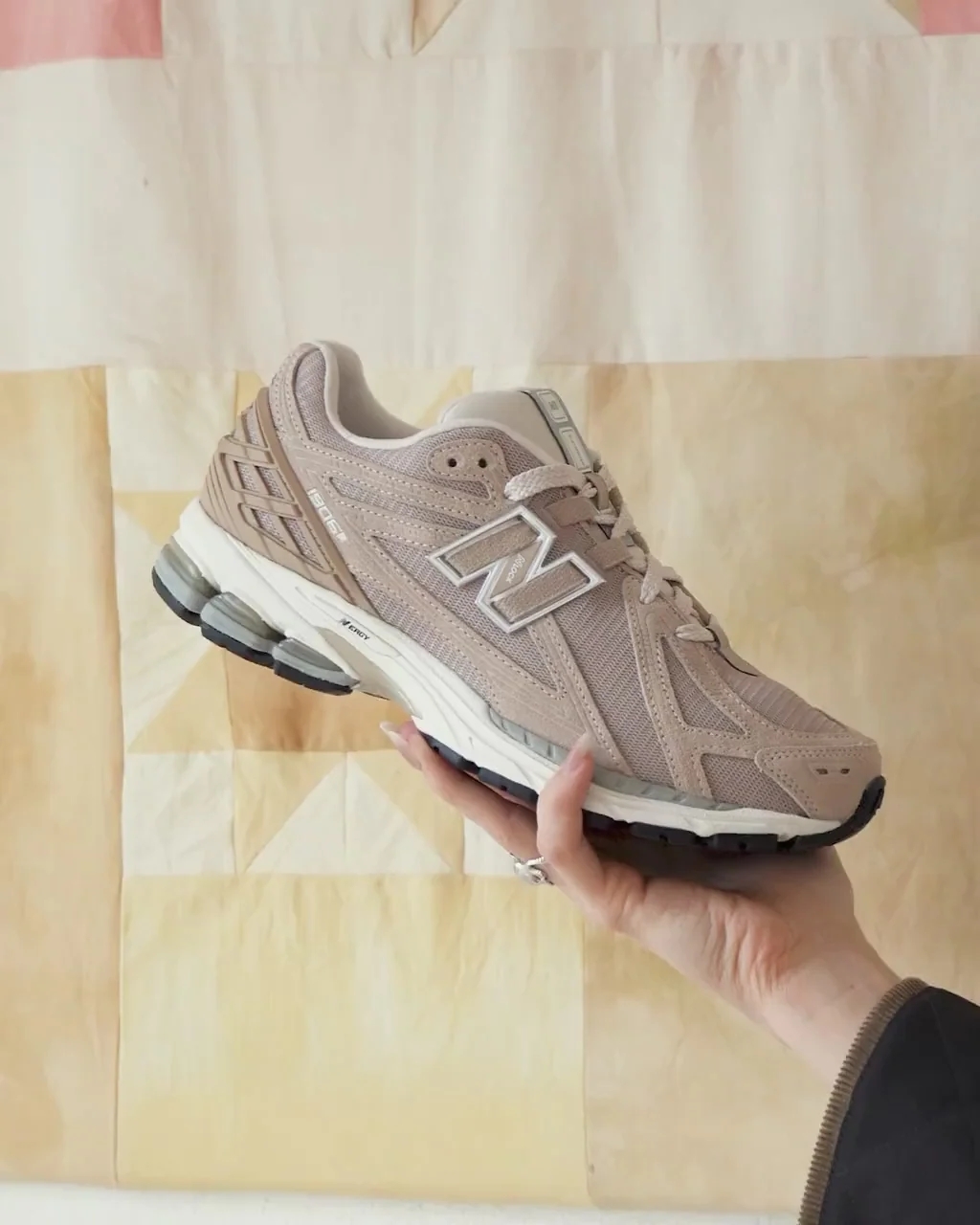 New Balance 1906R 燕麥奶茶 奶茶色 1906 復古 慢跑鞋 運動鞋 老爹鞋 M1906RW
