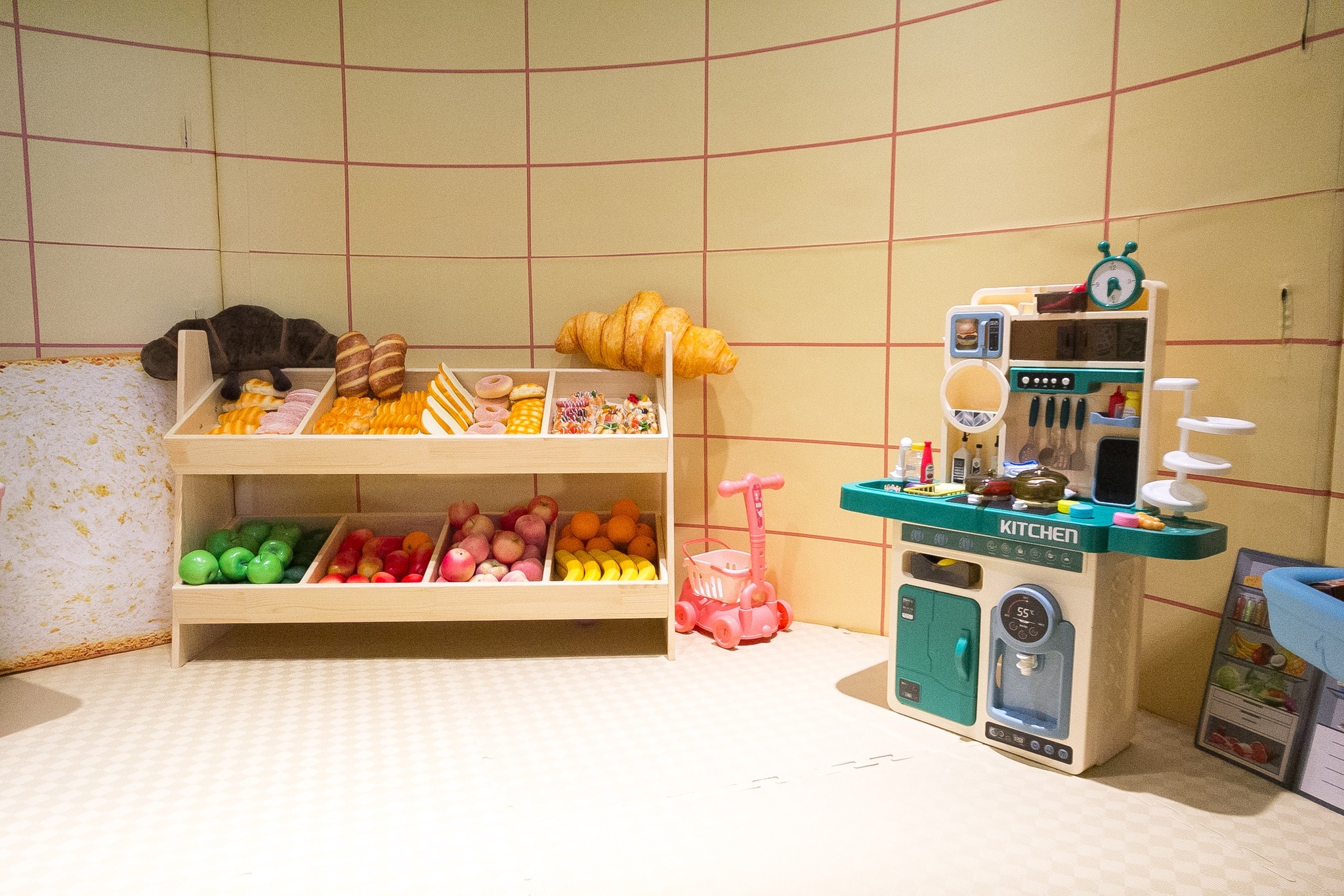 聖瑪莉丹麥麵包莊園 玩具